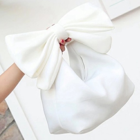 Large Bow Clutch Shoulder Bag - Picture 2 of 7